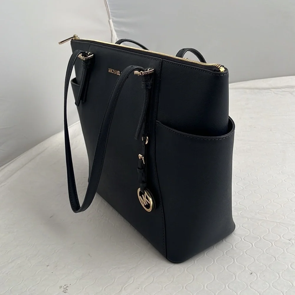 Michael Kors navy blue Jet Set large tote 30F4GTTT9L-414